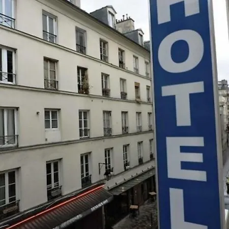 Le Mediterraneen Hotel 3*